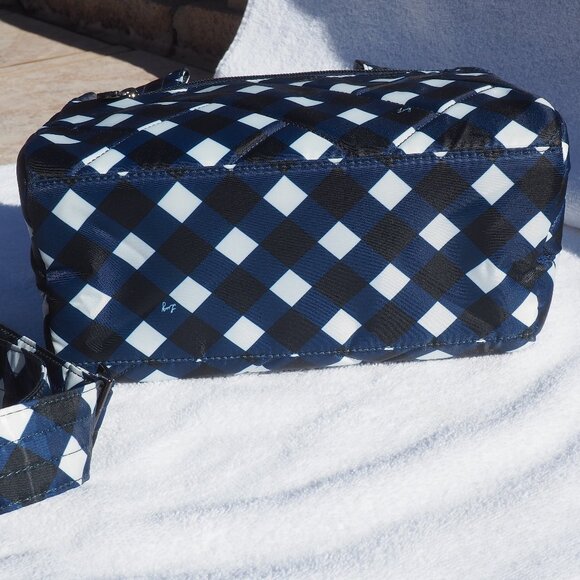 Lug Jitterbug in Gingham Navy - Picture 3 of 4